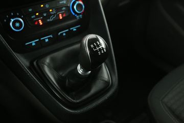 Voertuigafbeelding 17