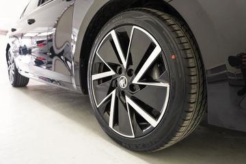 Voertuigafbeelding 28