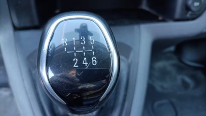 Voertuigafbeelding 13