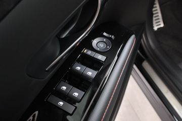 Voertuigafbeelding 32