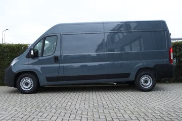 Voertuigafbeelding 2