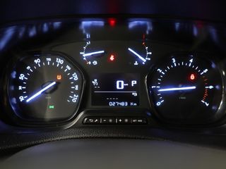 Voertuigafbeelding 9