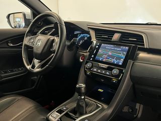 Voertuigafbeelding 8