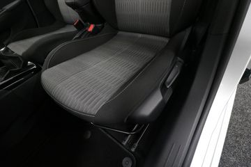 Voertuigafbeelding 15