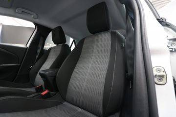 Voertuigafbeelding 4