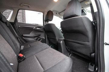 Voertuigafbeelding 6