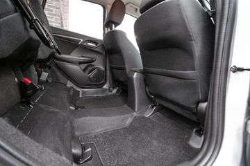 Voertuigafbeelding 8