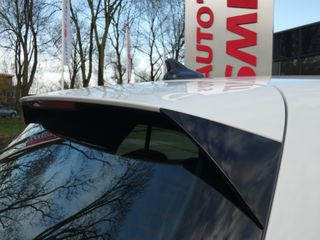 Voertuigafbeelding 9