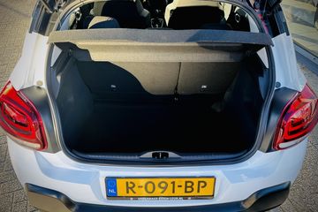 Voertuigafbeelding 15