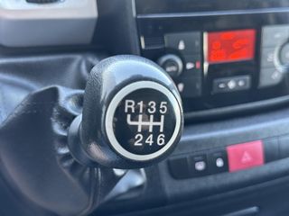 Voertuigafbeelding 32