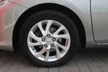 Voertuigafbeelding 9