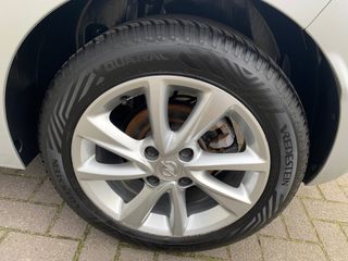 Voertuigafbeelding 32