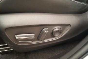 Voertuigafbeelding 9