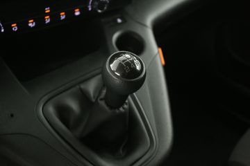 Voertuigafbeelding 16