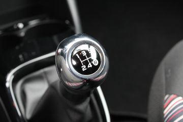 Voertuigafbeelding 13