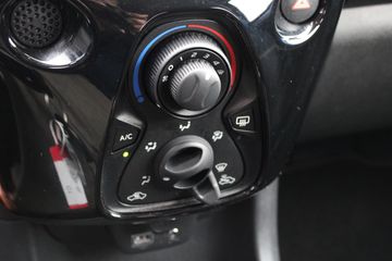 Voertuigafbeelding 17