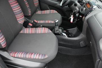 Voertuigafbeelding 4