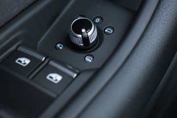 Voertuigafbeelding 36