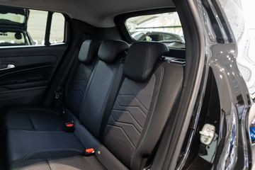 Voertuigafbeelding 12