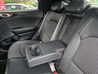 Voertuigafbeelding 28