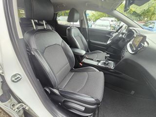 Voertuigafbeelding 3