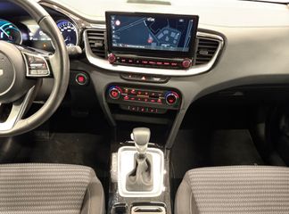 Voertuigafbeelding 7