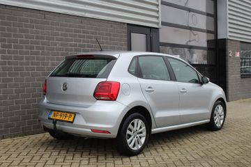 Voertuigafbeelding 4