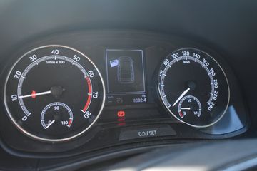 Voertuigafbeelding 13