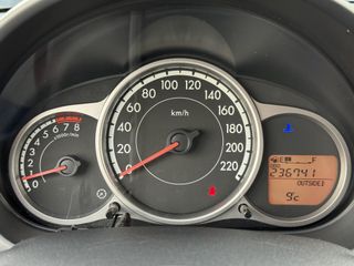 Voertuigafbeelding 21