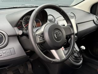 Voertuigafbeelding 6