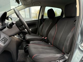 Voertuigafbeelding 7