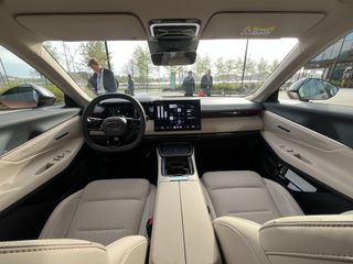 Voertuigafbeelding 4