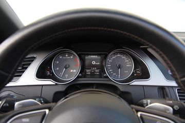 Voertuigafbeelding 42