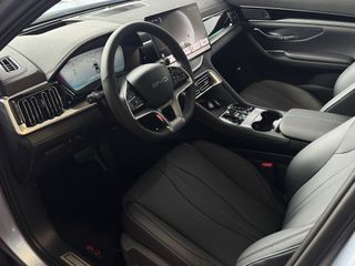 Voertuigafbeelding 8