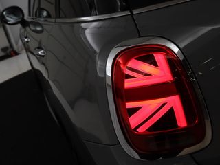 Voertuigafbeelding 32