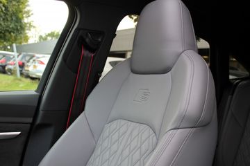 Voertuigafbeelding 24