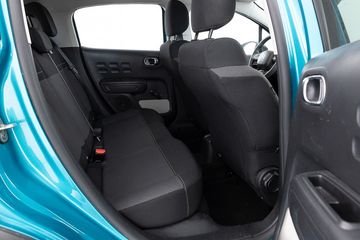 Voertuigafbeelding 6