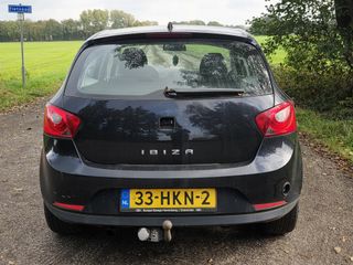 Voertuigafbeelding 6