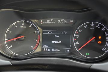 Voertuigafbeelding 9