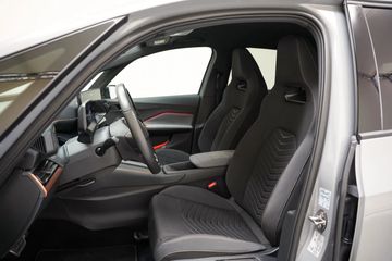 Voertuigafbeelding 8