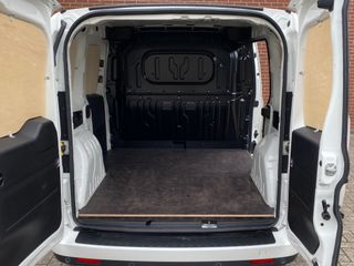 Voertuigafbeelding 18