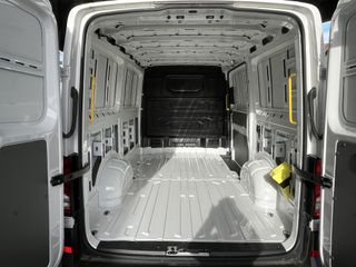 Voertuigafbeelding 4