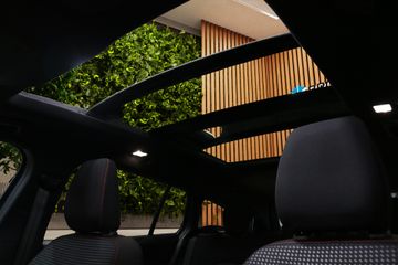 Voertuigafbeelding 5