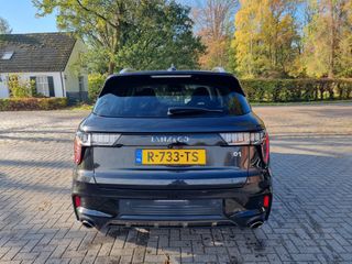 Voertuigafbeelding 4