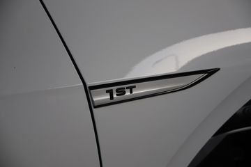 Voertuigafbeelding 24