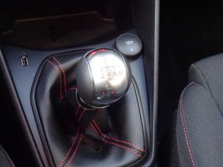 Voertuigafbeelding 17