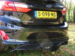 Voertuigafbeelding 4