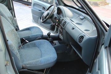 Voertuigafbeelding 15