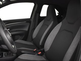 Voertuigafbeelding 14