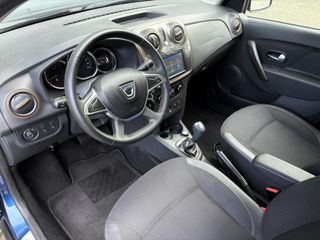 Voertuigafbeelding 30